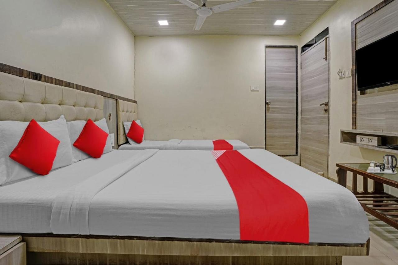 Pop 81030D Hotel Crystal Park Jogeshwari Mumbai Eksteriør bilde