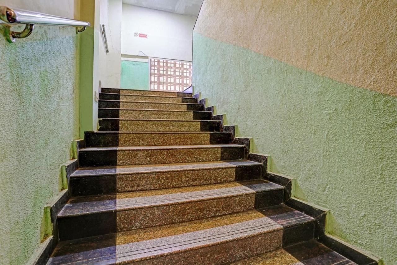 Pop 81030D Hotel Crystal Park Jogeshwari Mumbai Eksteriør bilde